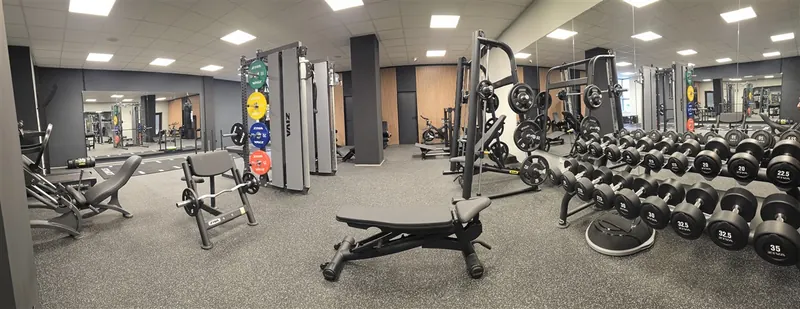 Panoramatický pohled na celý prostor 01.fitness v Centru Zalda